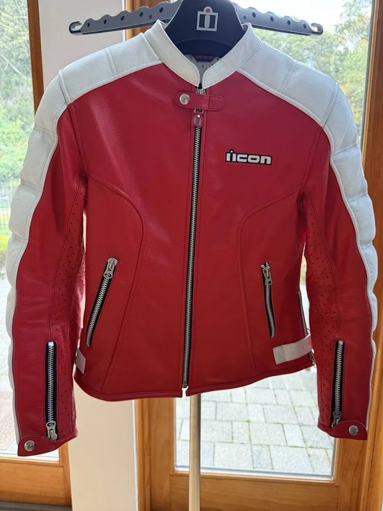 Two Women's Tuscadero Icon Real Leather Jackets Size Large 