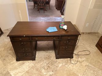 FREE FURNITURE