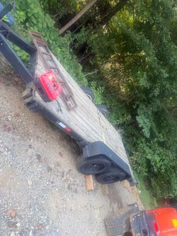 Flatbed Utility Trailer with Ramps