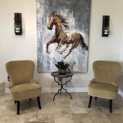 2 Accent Chairs Good Condition 