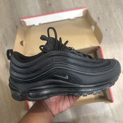 Nike Air Max 97 Triple Black Women’s Size 8 New Tried On Only w/ Box