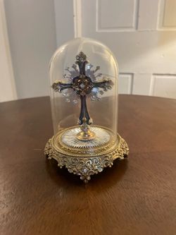 Star of Hope Jeweled Cross Under Glass Dome – Religious Decor