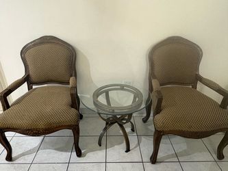 2 Upholstered Accent Chairs + Glass Side Table / 2 Sillones Decorativos + Mesa de Vidrio