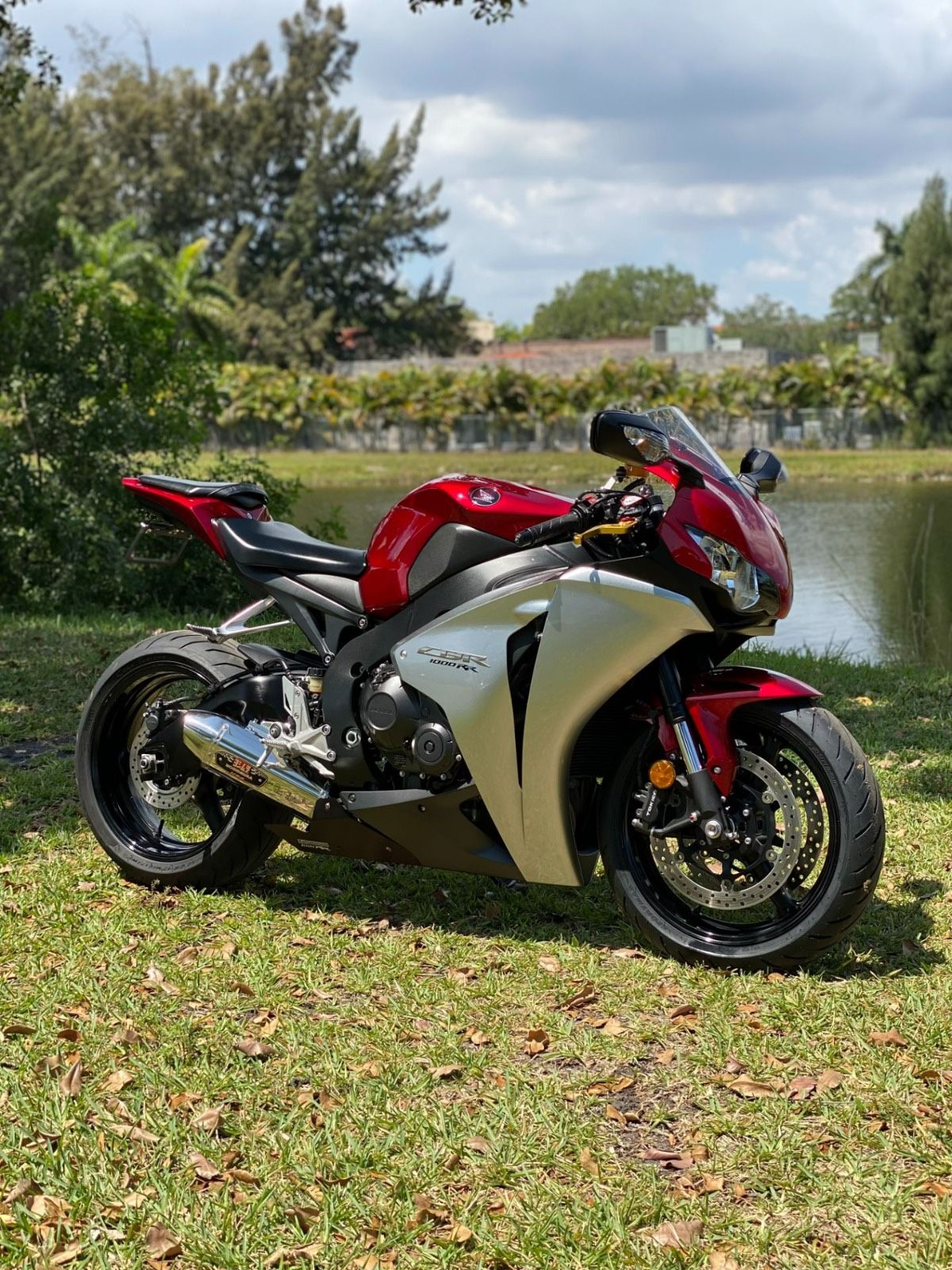 2008 HONDA CBR 1000 RR