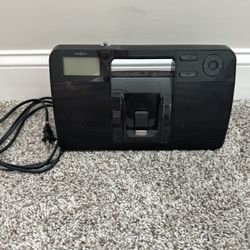 Insignia Radio & iPod Dock 