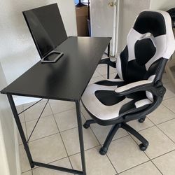 Desk And Chair Very Comfortable