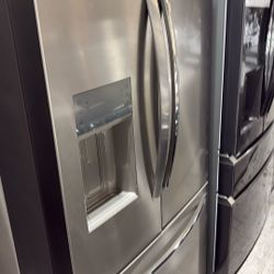 Frigidaire Fridge
