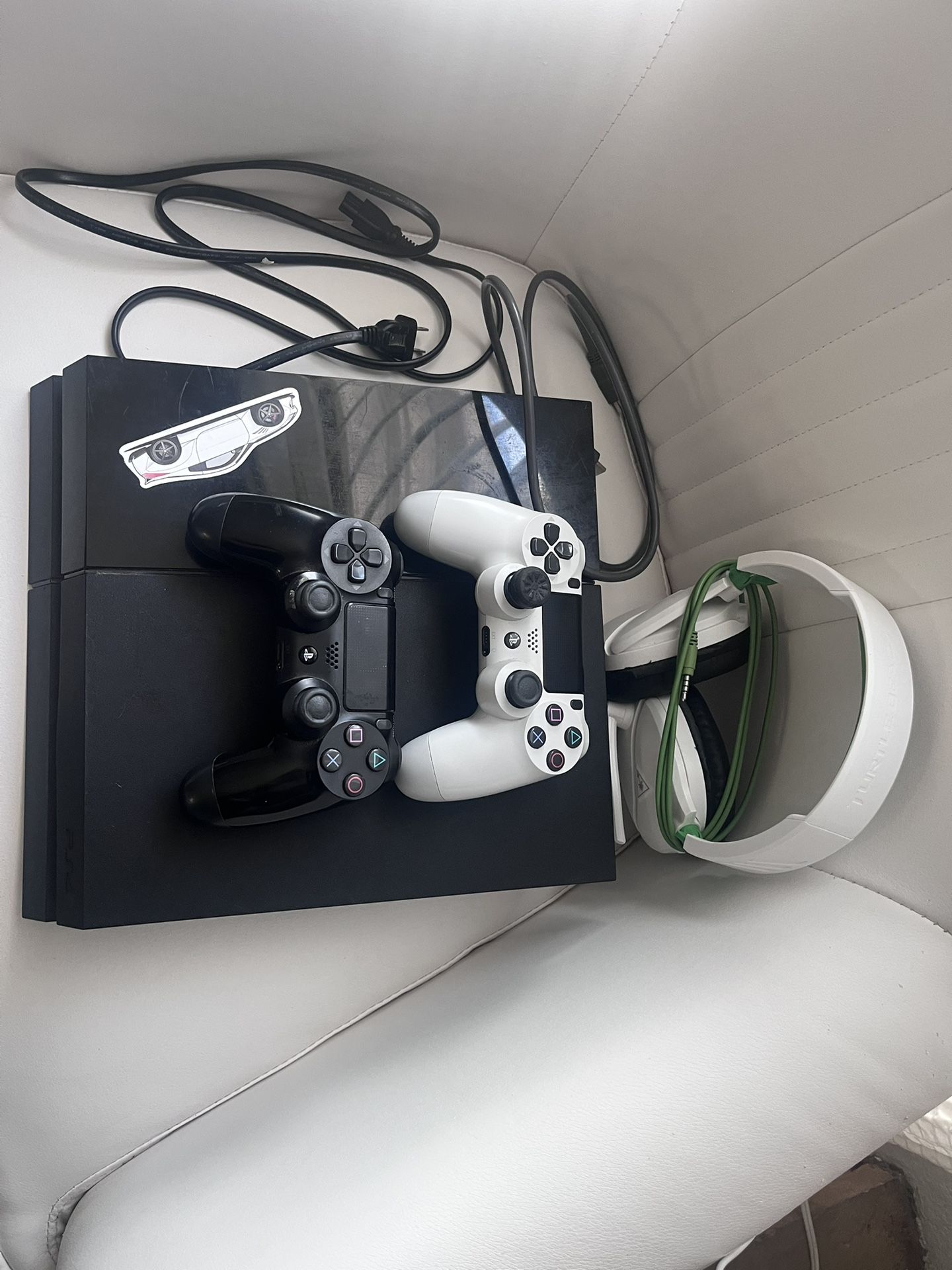 PS4