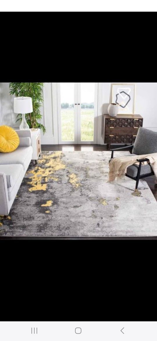 Rare Savavieh rug