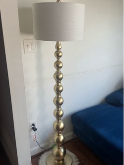 Modern Gold Floor Lamp with Large Drum Shade – Elegant Statement Piece