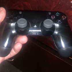 PS4 Controller 