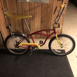 1980 Schwinn Stingray Junior. Red and Yellow 20 Inch