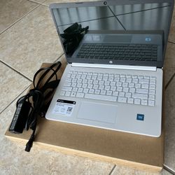 Hp 14” Laptop (White)