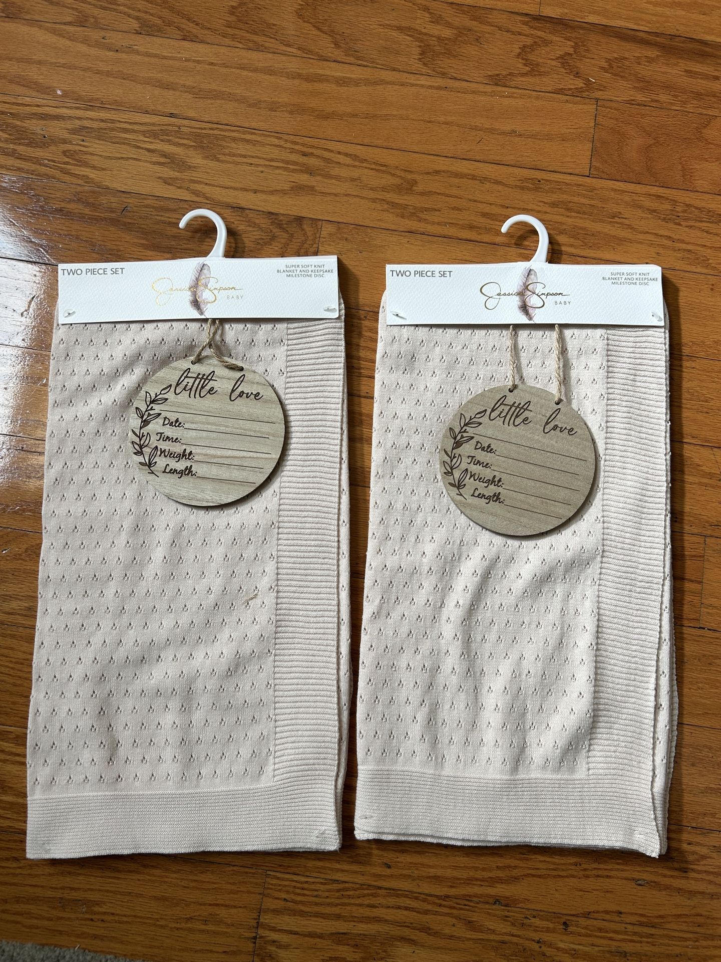 NWT Jessica Simpson Cream Baby Blanket Set