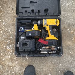 18 V Hammer Drill