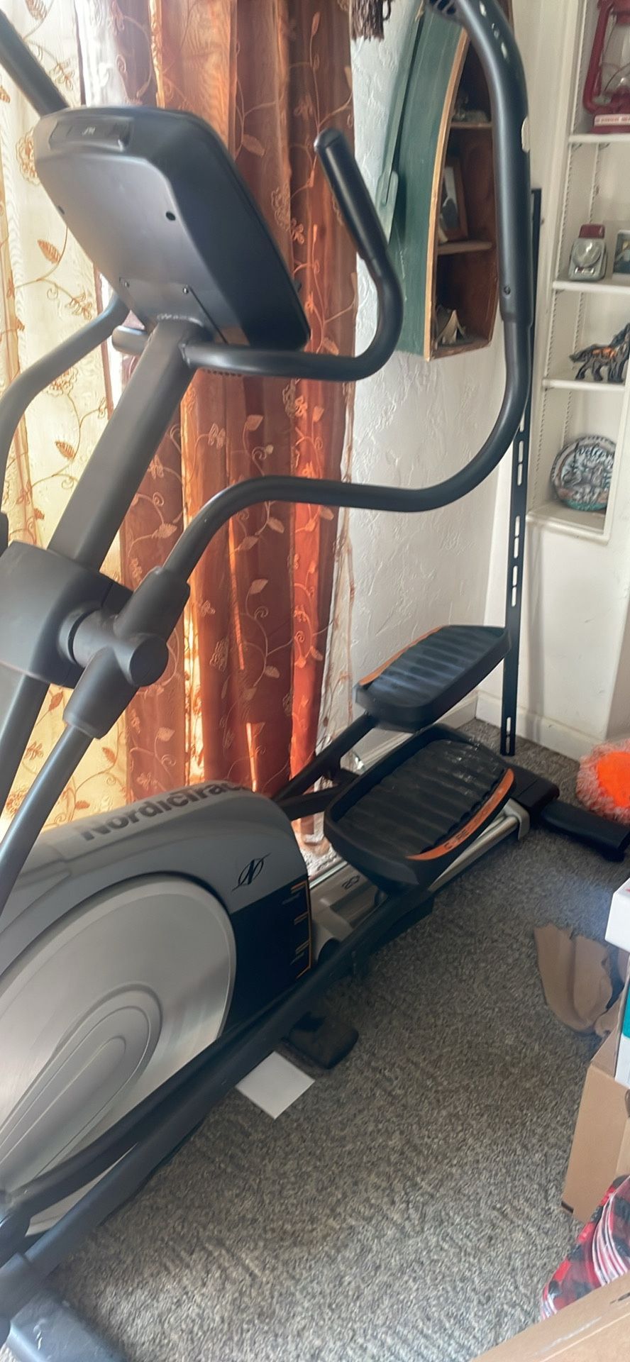 Elliptical Barely Used