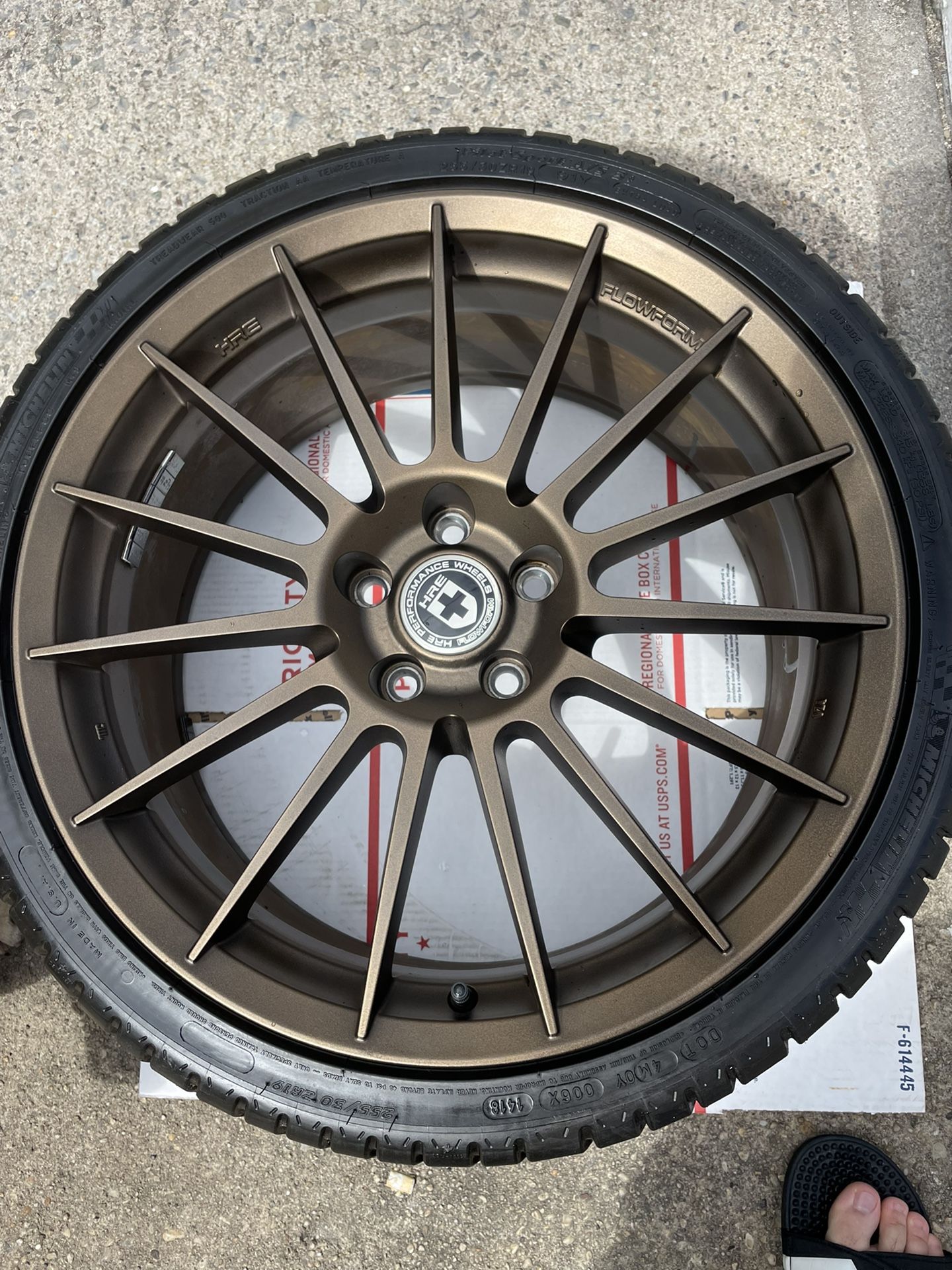 HRE Flowform FF15 & Michelin Pilot Sport All-Season Tires
