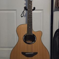 Yamaha Apx 500iii Acoustic Guitar +accessories