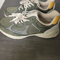 Zara shoes Men's size 10.5