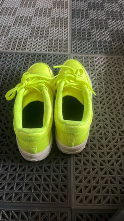 neon nike air 7Y