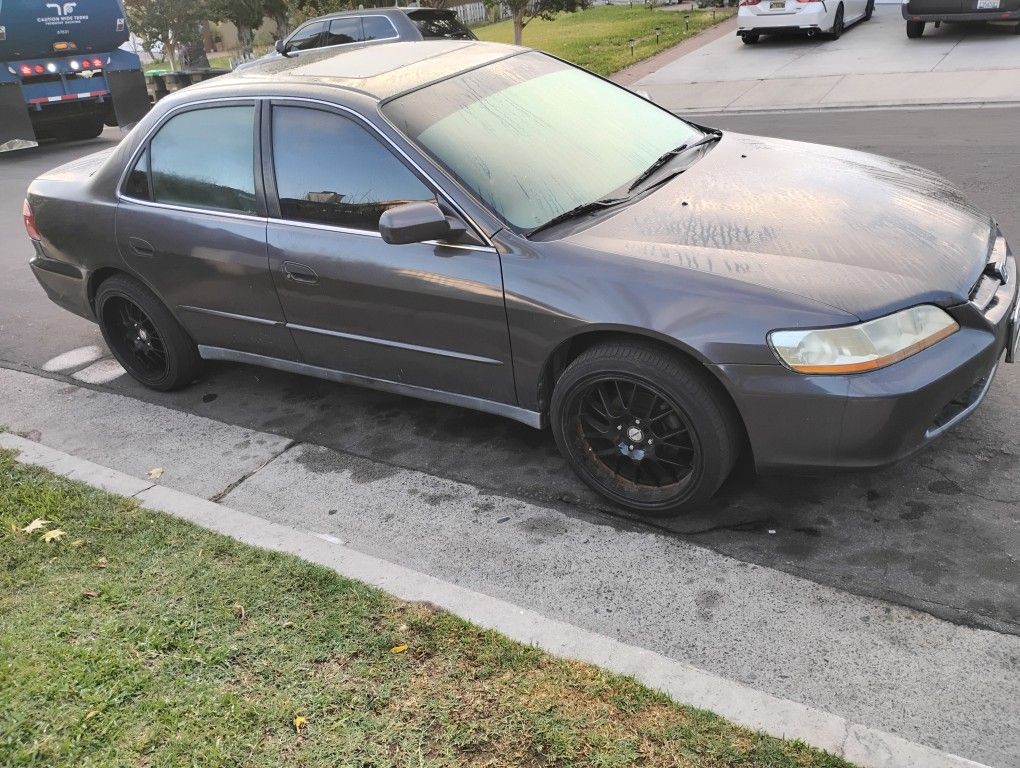 1998 Honda Accord