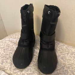 Black Winter Snow Boots kids size 5