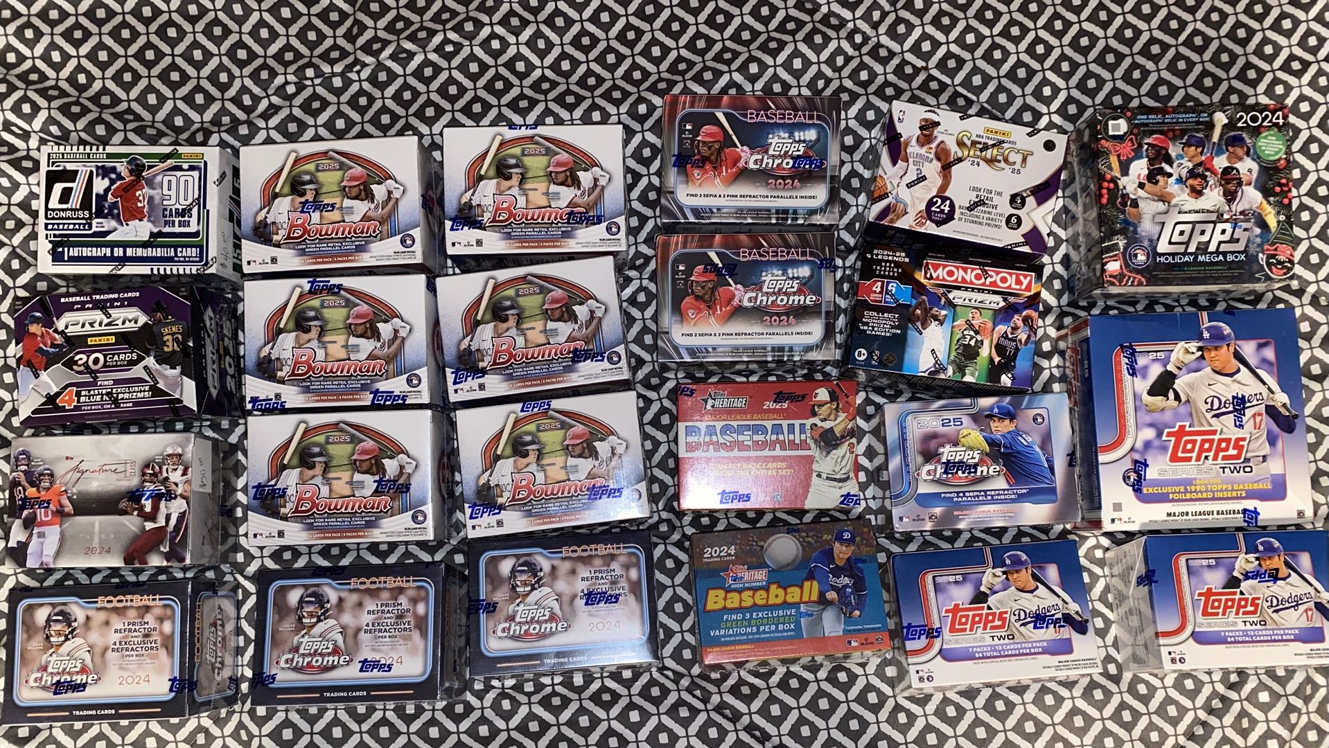 TOPPS, PANINI, and DONRUSS Trading Cards
