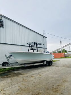 2021 Sea Hunt Ultra 234