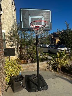 Basketball Hoop - Free