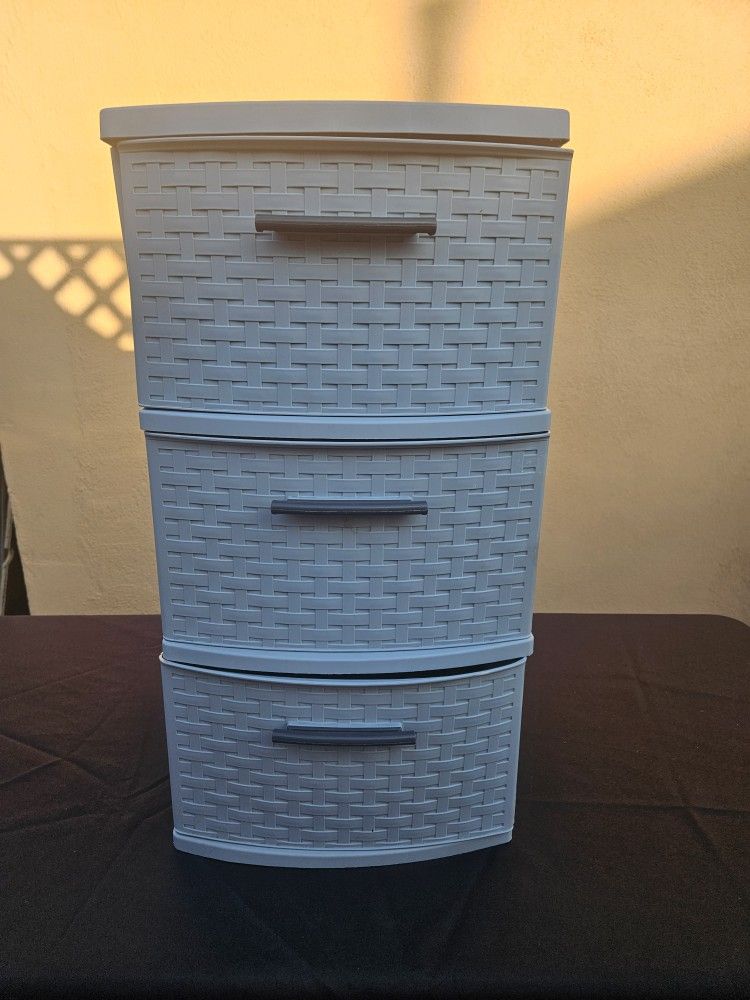 Sterilite 3 Drawer Wide Weave Storage Tower