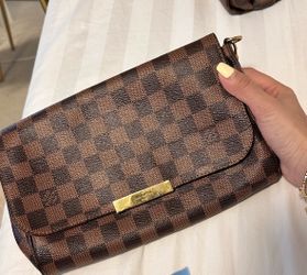 LV Damier Ebene Favorite PM