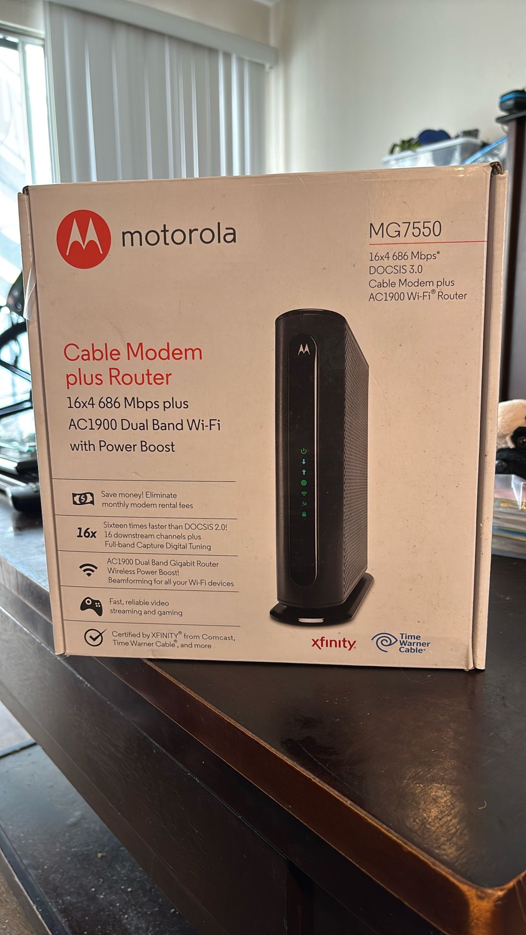 Motorola MG7550
