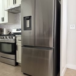 SAMSUNG FRENCH DOOR REFRIGERATOR 