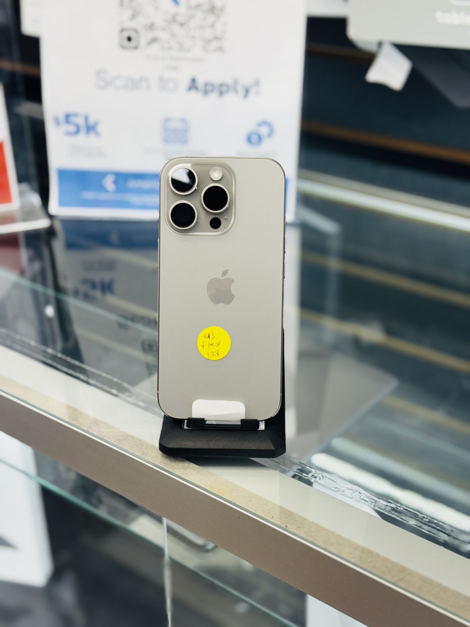 iPhone 16 Pro (Factory Unlocked)