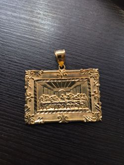 10k Last supper pendant