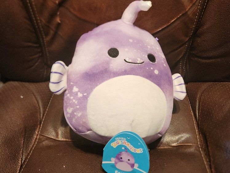 Squishmallows Easton The Anglerfish