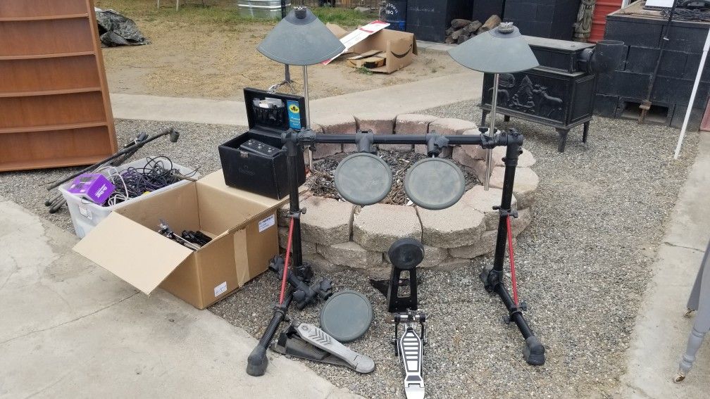 YAMAHA DT EXPRESS ELECTRIC DRUM SET 