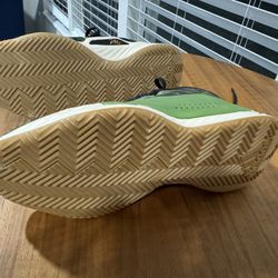 Adidas Dame6 Basketball Shoes Size 8