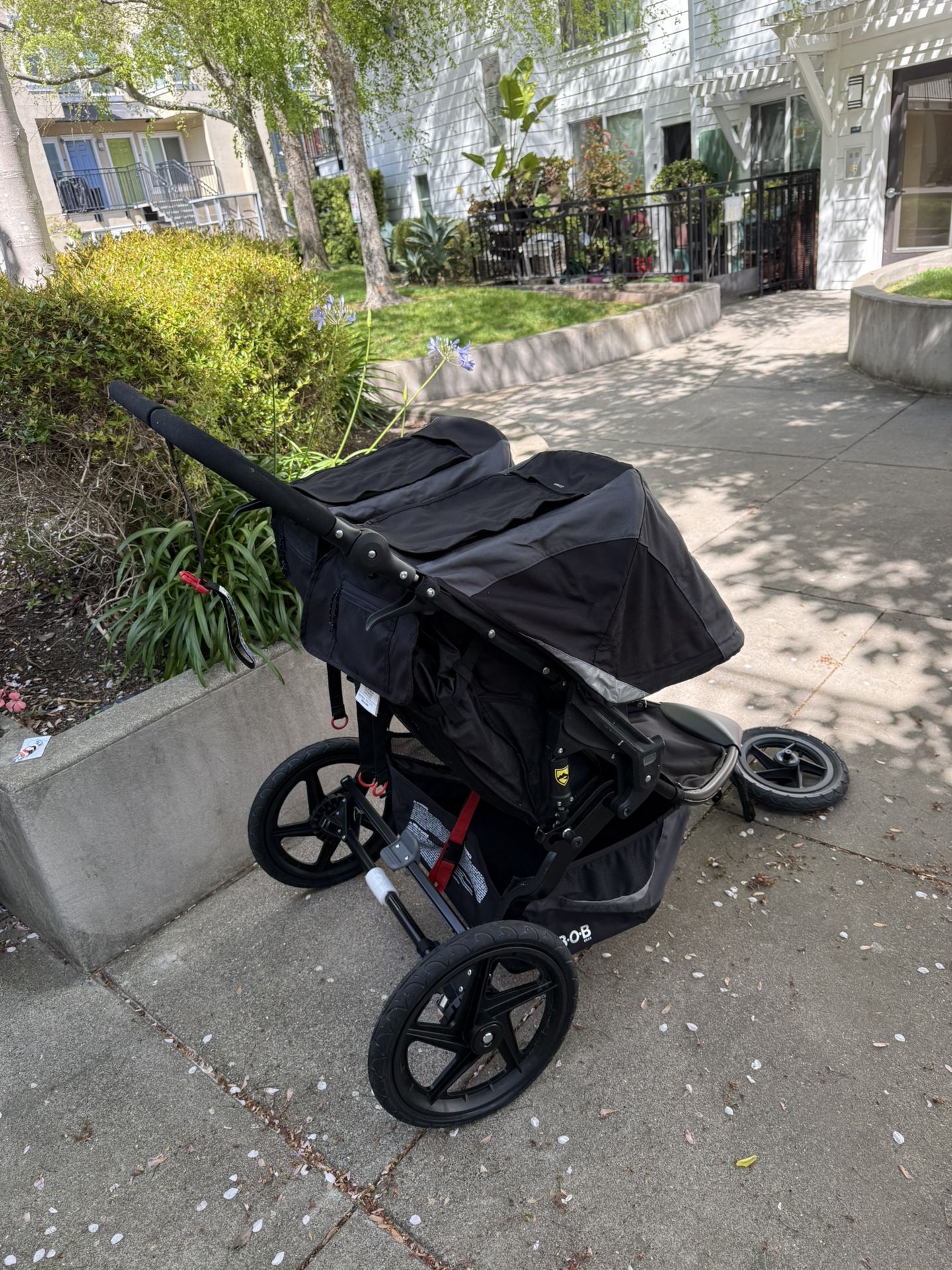 Double Jogger Stroller From BOB