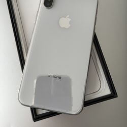 Iphone X Silver 64GB ANY CARRIER 
