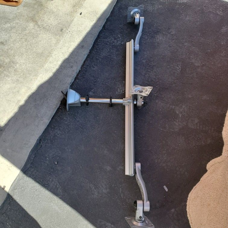 Triple Screen Monitor Bracket, Triple Monitor Arm, Triple Desk Mount