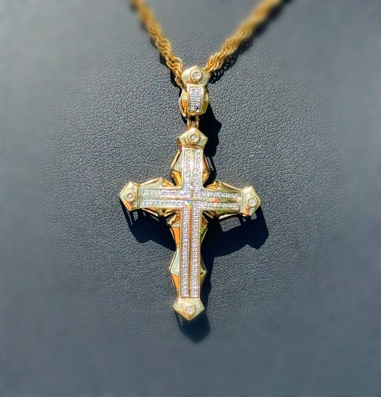 10k solid yellow gold natural diamond 0.40CTW Cross Pendant charm