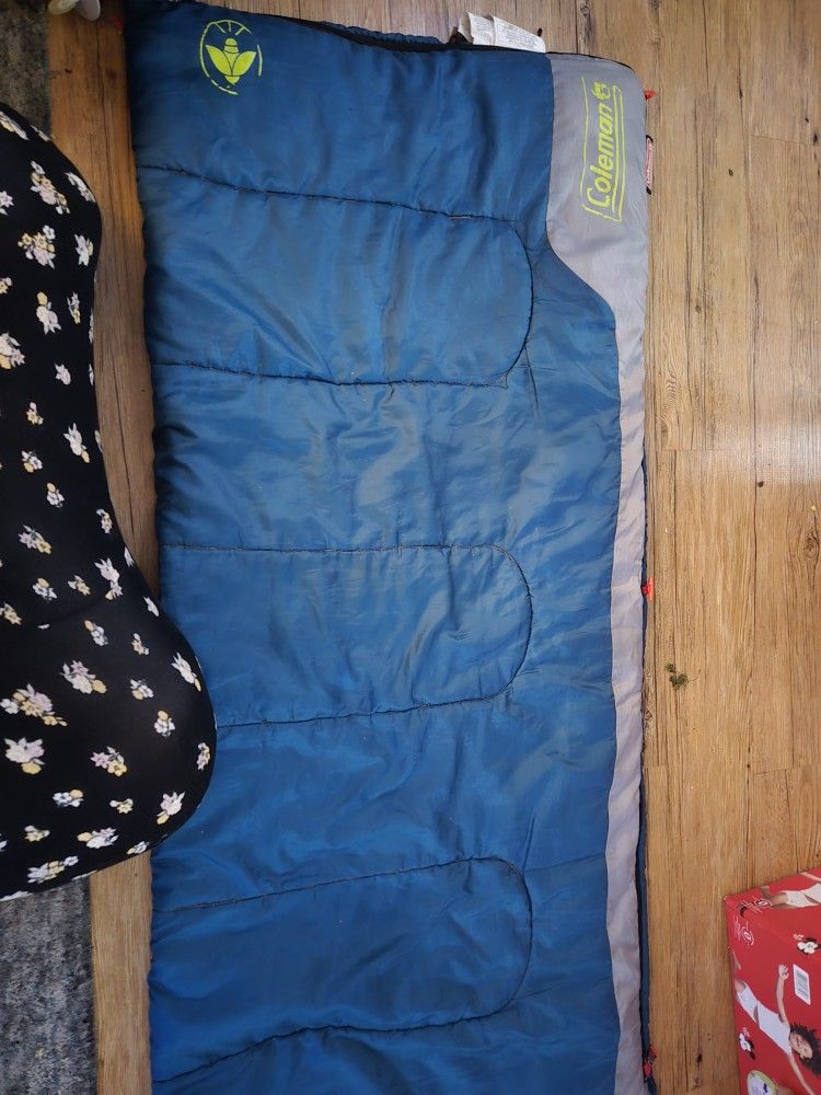 Kids Coleman Glow In The Dark Sleeping Bag