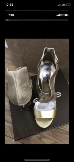 Bebe heels