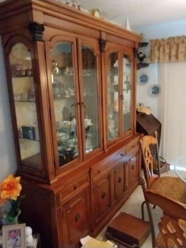 Large China Cabinet And Hutch 