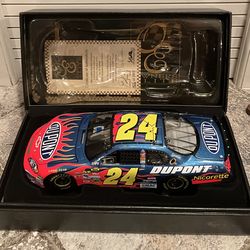 2007 #24 Jeff Gordon 1/24 DuPont Monte Carlo Elite