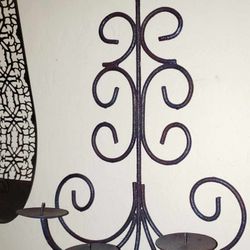 VINTAGE ORNATE WROUGHT CAST IRON VICTORIAN GOTH GOTHIC TRIPLE CANDLE PILLAR HOLDER SCONCE
