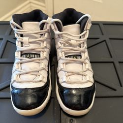 Jordan 11 Retro Gratitude ( 2Y )