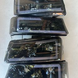 Silverado headlight year 2003 to 2006