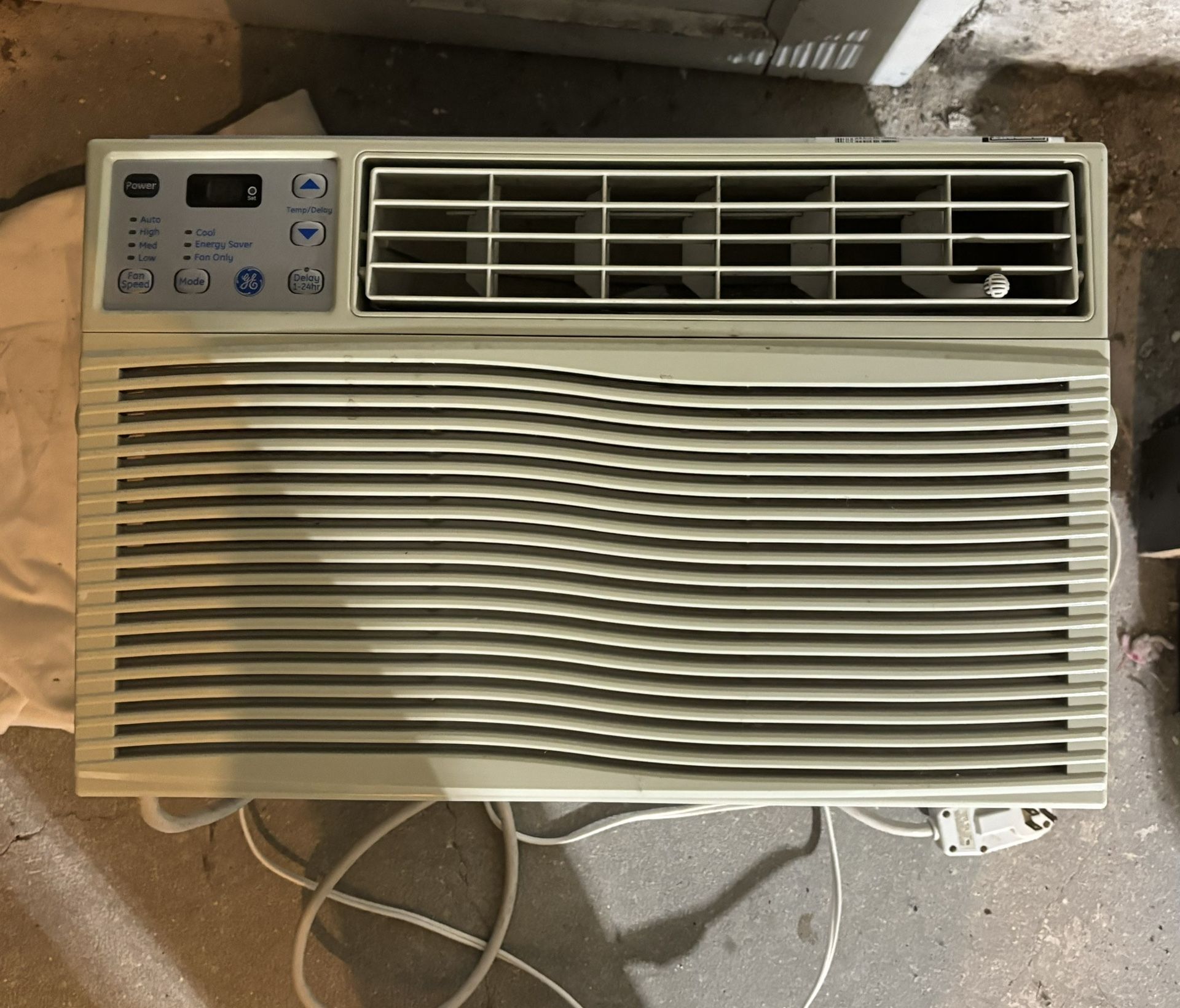 AC Window Unit